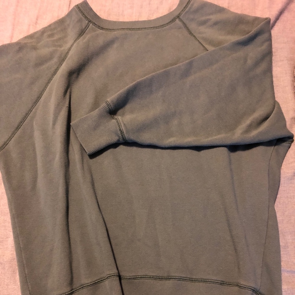 Aerie light green sweater